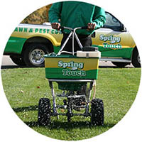 Waconia turf fertilizing